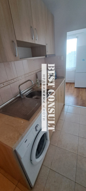 Обява Дава под наем 1-СТАЕН,град Русе, Възраждане