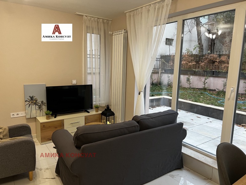 Под наем 3-СТАЕН, град София, Център • 1300 € • 56659442 1 — Holmes.bg Под наем 3-СТАЕН, град София, Център • 1300 € • 56659442 1