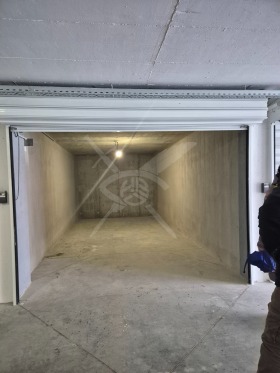 ГАРАЖ, ПАРКОМЯСТО, 21 m2 - Holmes.bg ГАРАЖ, ПАРКОМЯСТО, 21 m2