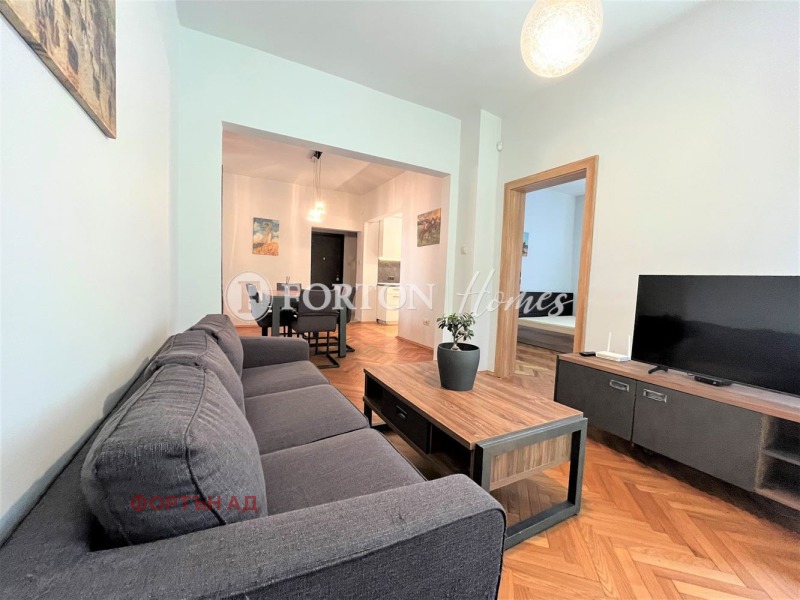 Под наем 3-СТАЕН, град София, Център • 1200 € • 53593170 1 — Holmes.bg Под наем 3-СТАЕН, град София, Център • 1200 € • 53593170 1
