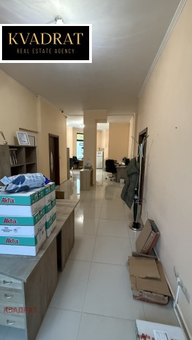 Снимка Дава под наем ОФИС