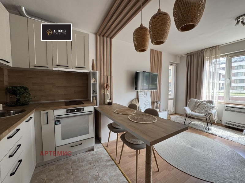 Под наем 2-СТАЕН, град София, Зона Б-18 • 650 € / 1271.29 лв. • 48376564 1 — Holmes.bg Под наем 2-СТАЕН, град София, Зона Б-18 • 650 € / 1271.29 лв. • 48376564 1