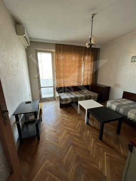 Тристайни апартаменти под наем в град Варна, Окръжна болница-Генерали - изображение 9 