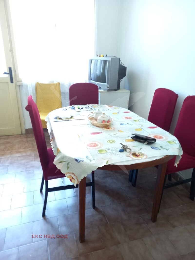 Под наем 3-СТАЕН, град Пловдив, Център • 300 € / 586.75 лв. • 51211428 1 — Holmes.bg Под наем 3-СТАЕН, град Пловдив, Център • 300 € / 586.75 лв. • 51211428 1