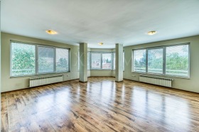 ОФИС, 297 m2 - Holmes.bg ОФИС, 297 m2
