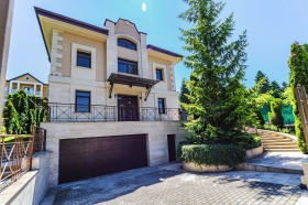 КЪЩА, 860 m2 - Holmes.bg КЪЩА, 860 m2