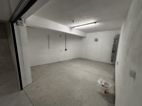 ГАРАЖ, ПАРКОМЯСТО, 30 m2 - Holmes.bg ГАРАЖ, ПАРКОМЯСТО, 30 m2