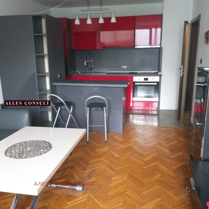 Под наем 3-СТАЕН, град София, Стрелбище • 650 € / 1271.29 лв. • 15751862 1 — Holmes.bg Под наем 3-СТАЕН, град София, Стрелбище • 650 € / 1271.29 лв. • 15751862 1