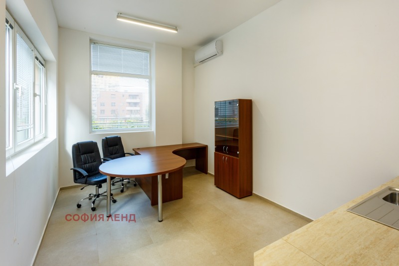 Под наем ОФИС, град София, Дианабад • 450 € / 880.12 лв. • 21773894 1 — Holmes.bg Под наем ОФИС, град София, Дианабад • 450 € / 880.12 лв. • 21773894 1