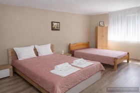 Обява Дава под наем 2-СТАЕН,град Варна, к.к. Златни пясъци>