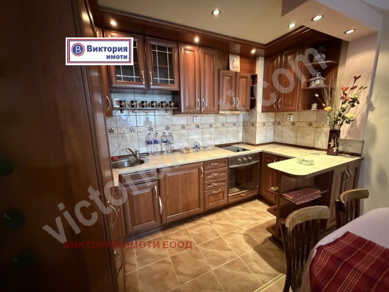 Под наем 2-СТАЕН, град Велико Търново, Колю Фичето • 600 лв. / 306.78 € • 74471417 1 — Holmes.bg Под наем 2-СТАЕН, град Велико Търново, Колю Фичето • 600 лв. / 306.78 € • 74471417 1