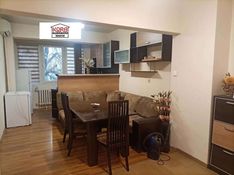 Под наем 3-СТАЕН, град Плевен, Идеален център • 1000 лв. / 511.29 € • 44491140 1 — Holmes.bg Под наем 3-СТАЕН, град Плевен, Идеален център • 1000 лв. / 511.29 € • 44491140 1