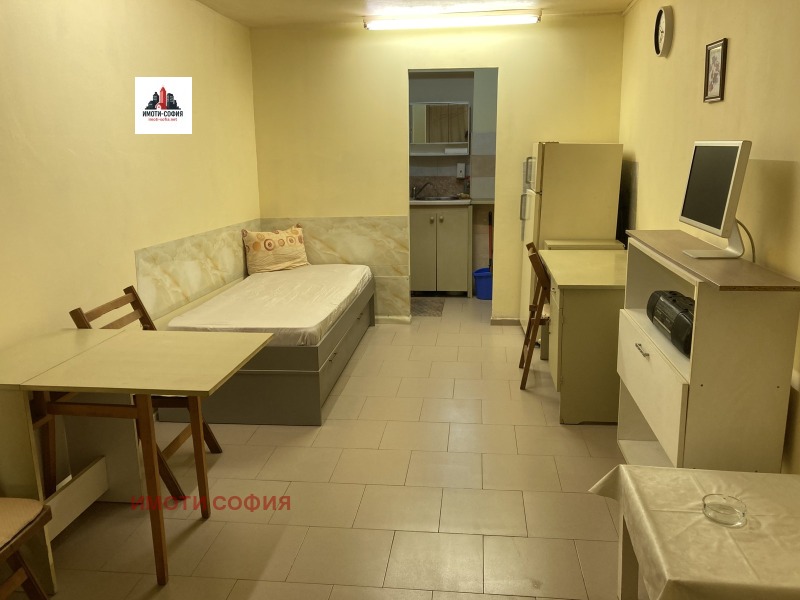 Под наем СТАЯ, град София, Редута • 320 € • 76418866 1 — Holmes.bg Под наем СТАЯ, град София, Редута • 320 € • 76418866 1