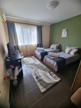 3-СТАЕН, 70 m2 - Holmes.bg 3-СТАЕН, 70 m2