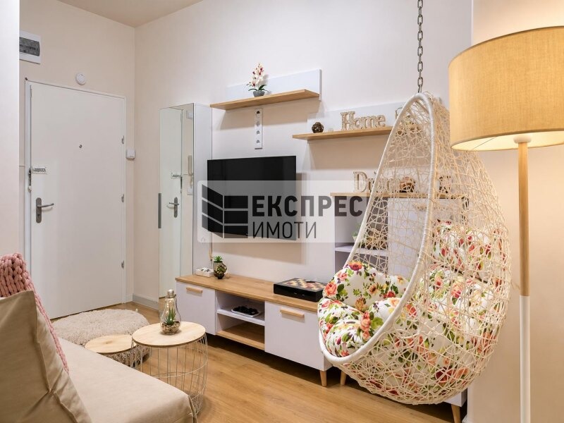 Под наем 3-СТАЕН, град Варна, Гръцка махала • 800 € • 81520047 1 — Holmes.bg Под наем 3-СТАЕН, град Варна, Гръцка махала • 800 € • 81520047 1