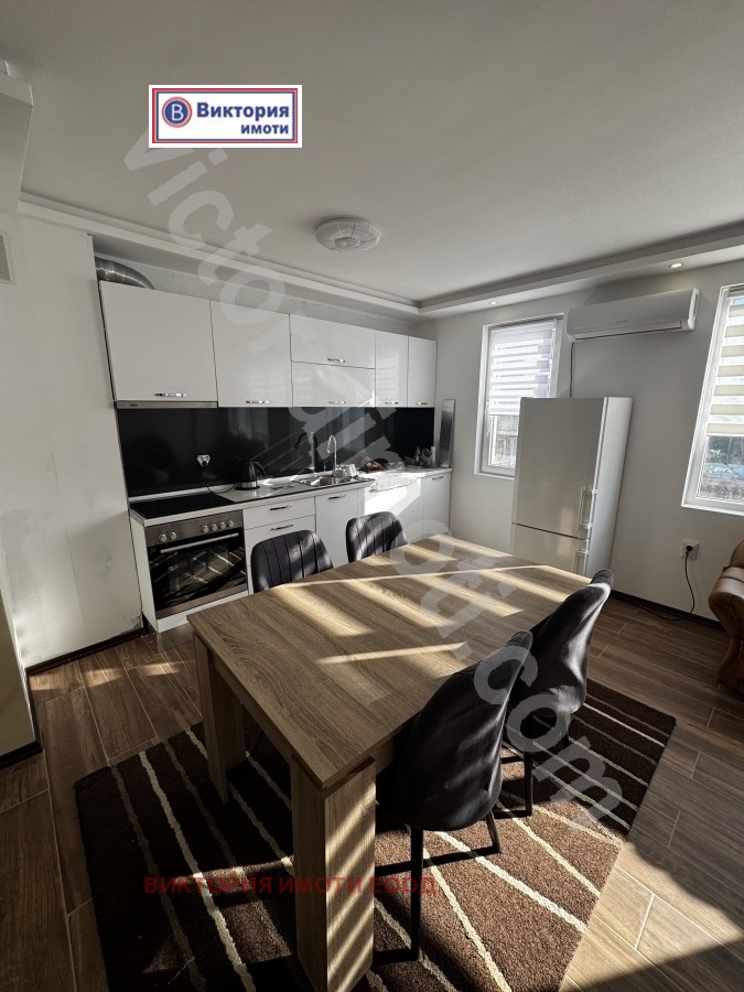 Под наем 3-СТАЕН, град Велико Търново, Център • 850 лв. / 434.60 € • 46383804 1 — Holmes.bg Под наем 3-СТАЕН, град Велико Търново, Център • 850 лв. / 434.60 € • 46383804 1