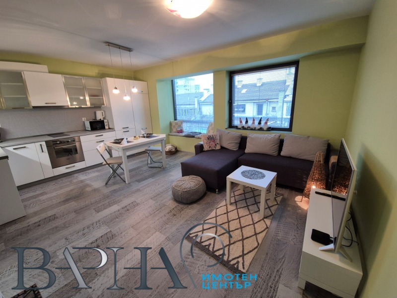 Под наем 2-СТАЕН, град Варна, Спортна зала • 700 € / 1369.08 лв. • 22163220 1 — Holmes.bg Под наем 2-СТАЕН, град Варна, Спортна зала • 700 € / 1369.08 лв. • 22163220 1