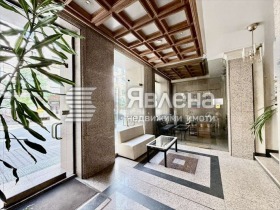 МАГАЗИН, 720 m2 - Holmes.bg МАГАЗИН, 720 m2