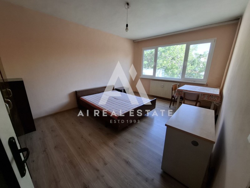 Под наем 2-СТАЕН, град Плевен, Широк център • 290 € / 567.19 лв. • 15971089 1 — Holmes.bg Под наем 2-СТАЕН, град Плевен, Широк център • 290 € / 567.19 лв. • 15971089 1