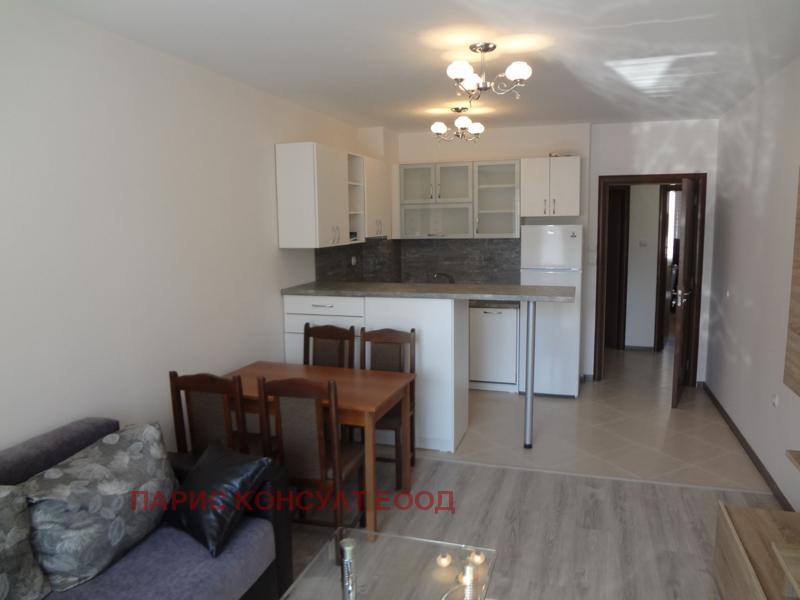 Под наем 3-СТАЕН, град Пловдив, Кършияка • 350 € / 684.54 лв. • 16044190 1 — Holmes.bg Под наем 3-СТАЕН, град Пловдив, Кършияка • 350 € / 684.54 лв. • 16044190 1