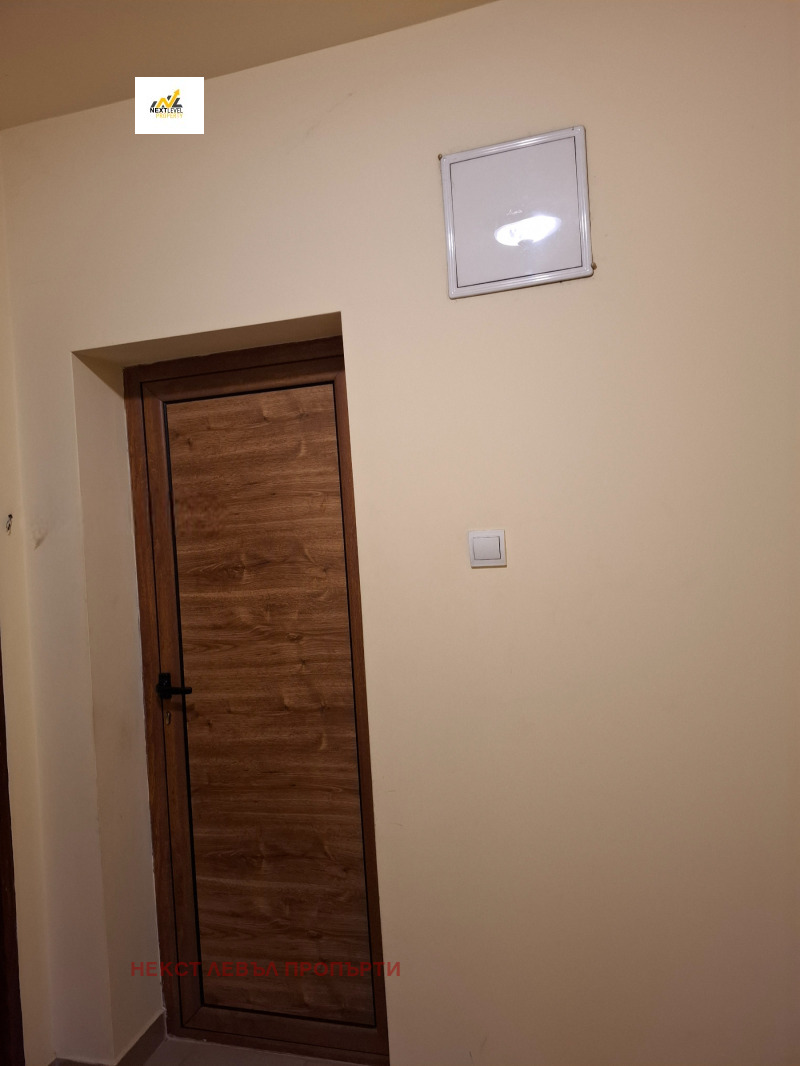 Под наем 1-СТАЕН, град София, Триъгълника • 450 € / 880.12 лв. • 12031668 1 — Holmes.bg Под наем 1-СТАЕН, град София, Триъгълника • 450 € / 880.12 лв. • 12031668 1