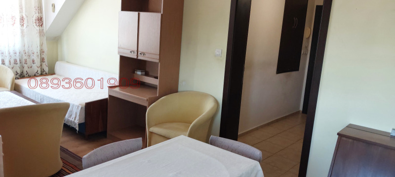 Под наем СТАЯ, град Русе, Център • 300 € • 47987053 1 — Holmes.bg Под наем СТАЯ, град Русе, Център • 300 € • 47987053 1