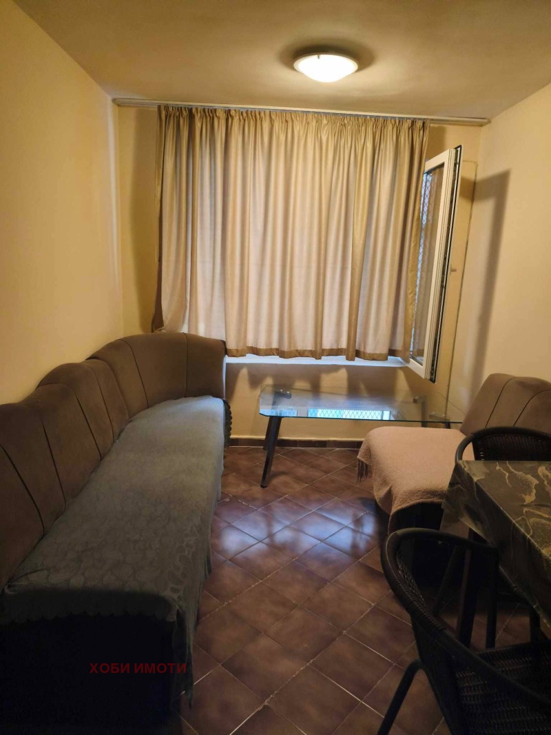 Под наем 2-СТАЕН, град Пловдив, Христо Смирненски • 310 € • 39385544 1 — Holmes.bg Под наем 2-СТАЕН, град Пловдив, Христо Смирненски • 310 € • 39385544 1