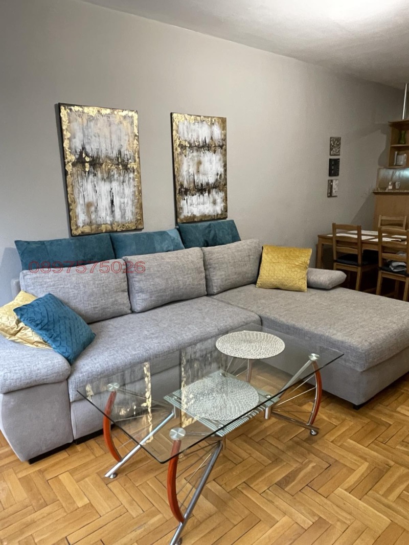 Под наем 3-СТАЕН, град София, Борово • 1350 лв. / 690.24 € • 67092326 1 — Holmes.bg Под наем 3-СТАЕН, град София, Борово • 1350 лв. / 690.24 € • 67092326 1