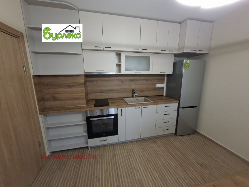 Под наем 2-СТАЕН, град Варна, Централна поща • 700 € • 50574211 1 — Holmes.bg Под наем 2-СТАЕН, град Варна, Централна поща • 700 € • 50574211 1