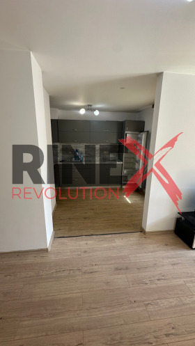 Обява Дава под наем 3-СТАЕН,град Пловдив, Кючук Париж>