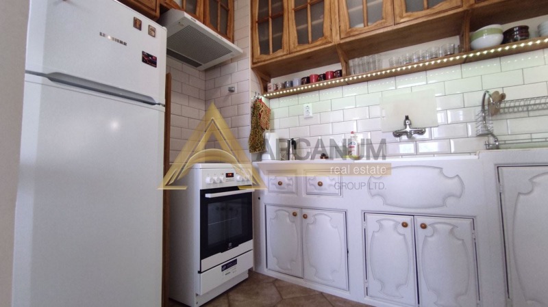 Под наем 2-СТАЕН, град Варна, ВИНС-Червен площад • 420 € / 821.45 лв. • 77111603 1 — Holmes.bg Под наем 2-СТАЕН, град Варна, ВИНС-Червен площад • 420 € / 821.45 лв. • 77111603 1