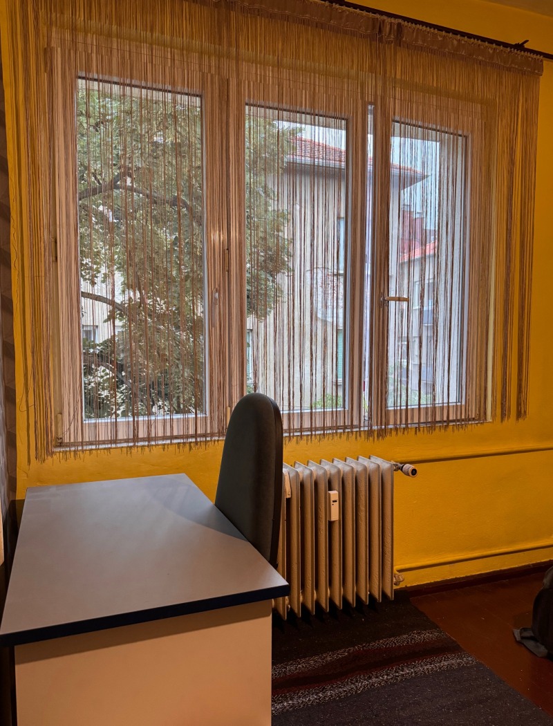 Под наем СТАЯ, град София, Център • 194 € / 379.43 лв. • 73991449 1 — Holmes.bg Под наем СТАЯ, град София, Център • 194 € / 379.43 лв. • 73991449 1