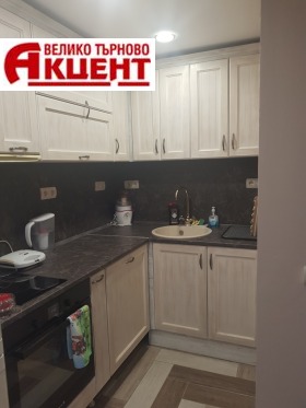 Обява Дава под наем 2-СТАЕН,град Велико Търново, Център