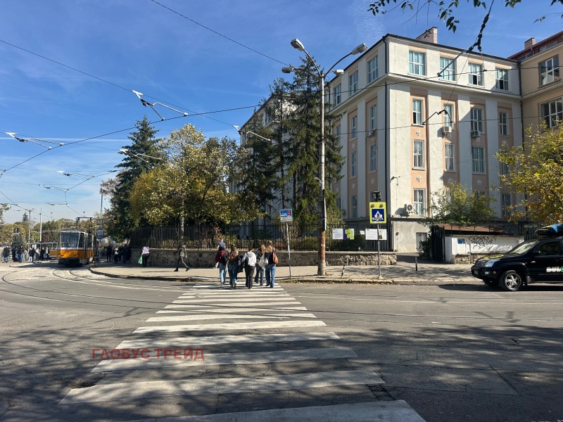 Под наем МАГАЗИН, град София, Център • 1299 € • 12085534 1 — Holmes.bg Под наем МАГАЗИН, град София, Център • 1299 € • 12085534 1