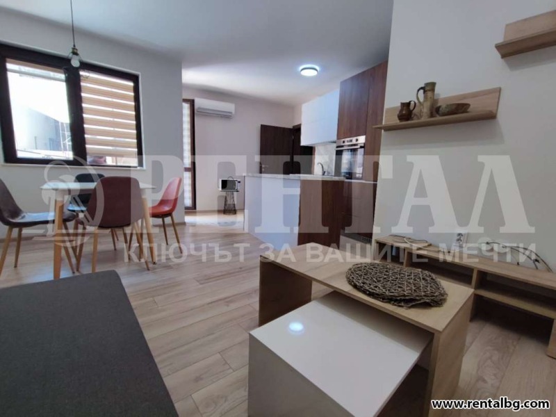 Под наем 2-СТАЕН, град Пловдив, Център • 550 € / 1075.71 лв. • 25448886 1 — Holmes.bg Под наем 2-СТАЕН, град Пловдив, Център • 550 € / 1075.71 лв. • 25448886 1