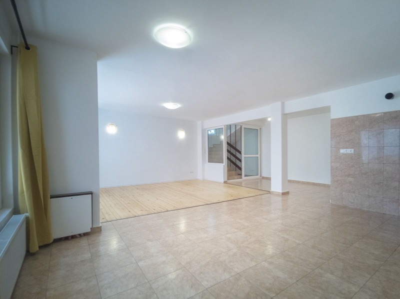 Под наем КЪЩА, град София, Бояна • 1300 € / 2542.58 лв. • 98372529 1 — Holmes.bg Под наем КЪЩА, град София, Бояна • 1300 € / 2542.58 лв. • 98372529 1