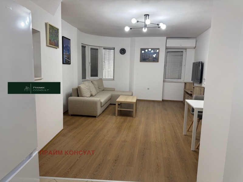 Под наем 2-СТАЕН, град Пловдив, Център • 430 € / 841.01 лв. • 50640400 1 — Holmes.bg Под наем 2-СТАЕН, град Пловдив, Център • 430 € / 841.01 лв. • 50640400 1