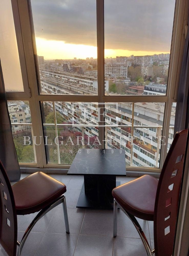 Под наем 3-СТАЕН, град Варна, Чайка • 700 € / 1369.08 лв. • 73349057 1 — Holmes.bg Под наем 3-СТАЕН, град Варна, Чайка • 700 € / 1369.08 лв. • 73349057 1