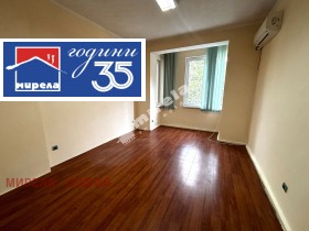 Дава под наем 3-стаен, град София