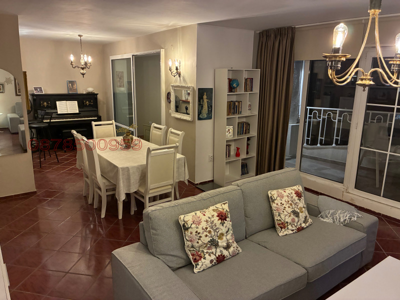 Под наем 2-СТАЕН, град Пловдив, Каменица 1 • 590 € • 47570204 1 — Holmes.bg Под наем 2-СТАЕН, град Пловдив, Каменица 1 • 590 € • 47570204 1