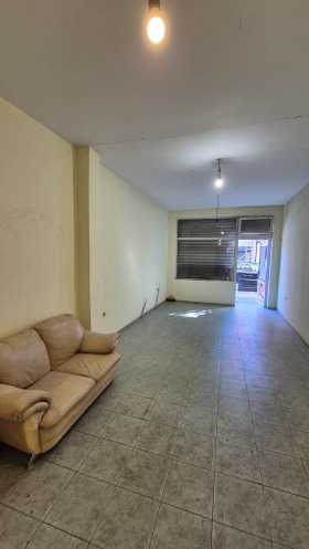 МАГАЗИН, 50 m2 - Holmes.bg МАГАЗИН, 50 m2