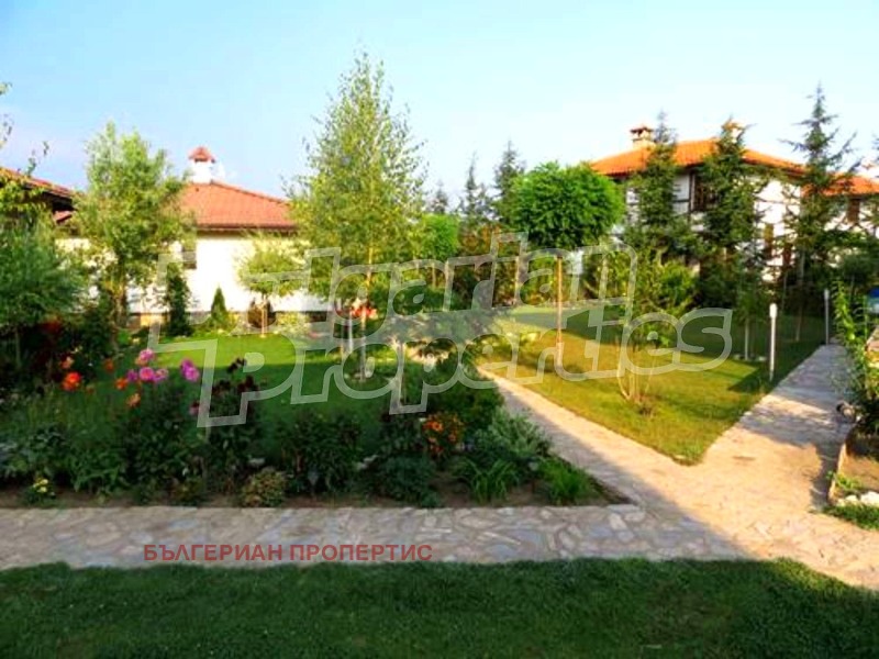 Под наем КЪЩА, област Варна, с. Кичево • 850 € / 1662.46 лв. • 27563772 1 — Holmes.bg Под наем КЪЩА, област Варна, с. Кичево • 850 € / 1662.46 лв. • 27563772 1