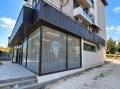 Под наем МАГАЗИН, град Плевен, Широк център • 650 € • 37719294 1 — Holmes.bg Под наем МАГАЗИН, град Плевен, Широк център • 650 € • 37719294 1