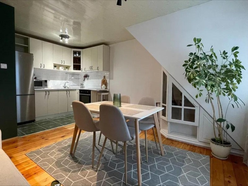 Под наем 3-СТАЕН, град Варна, Левски 1 • 650 € / 1271.29 лв. • 43876536 1 — Holmes.bg Под наем 3-СТАЕН, град Варна, Левски 1 • 650 € / 1271.29 лв. • 43876536 1