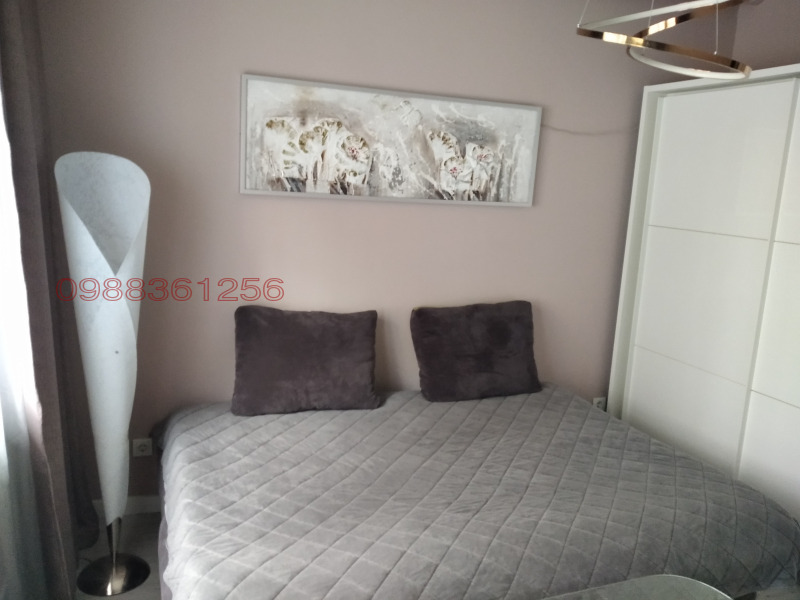 Под наем СТАЯ, град Варна, Базар Левски • 330 € / 645.42 лв. • 40314392 1 — Holmes.bg Под наем СТАЯ, град Варна, Базар Левски • 330 € / 645.42 лв. • 40314392 1