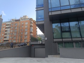 ГАРАЖ, ПАРКОМЯСТО, 16 m2 - Holmes.bg ГАРАЖ, ПАРКОМЯСТО, 16 m2