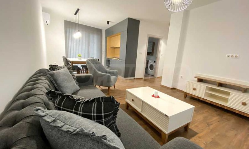 Под наем 3-СТАЕН, град Варна, Операта • 900 € • 16015747 1 — Holmes.bg Под наем 3-СТАЕН, град Варна, Операта • 900 € • 16015747 1