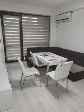 Обява Дава под наем 3-СТАЕН,град Варна, Лятно кино Тракия