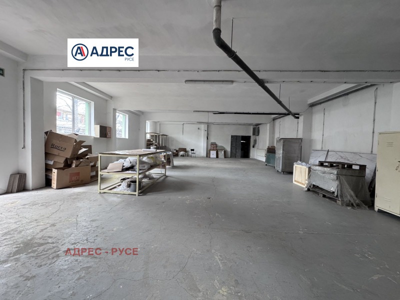 Под наем СКЛАД, град Русе, Промишлена зона - Запад • 1000 € / 1955.83 лв. • 27309790 1 — Holmes.bg Под наем СКЛАД, град Русе, Промишлена зона - Запад • 1000 € / 1955.83 лв. • 27309790 1