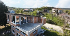 Продава къща град Варна м-т Манастирски рид - [1] 